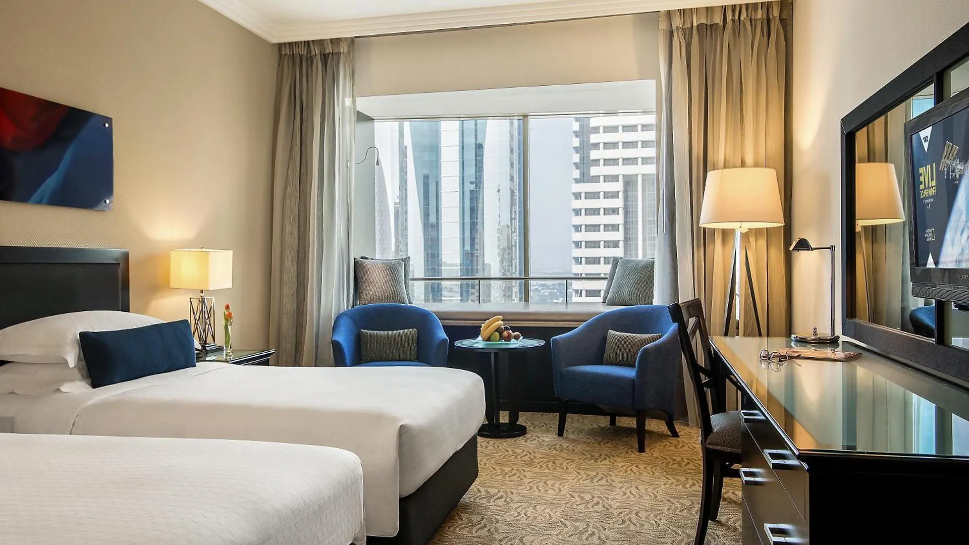 ****  Отель Towers Rotana - Дубай ОАЭ